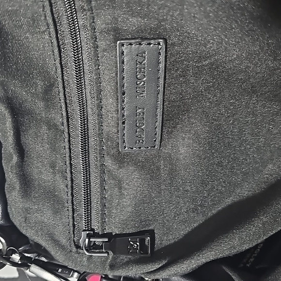 Badgley Mischka Vegan Leather‎ Bag Purse w/ Chain New - Picture 8 of 11